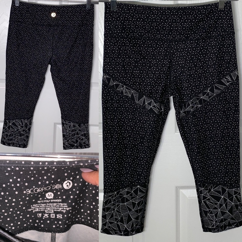 Scorpio Sol Polka Dot Printed Capri Leggings Sz M